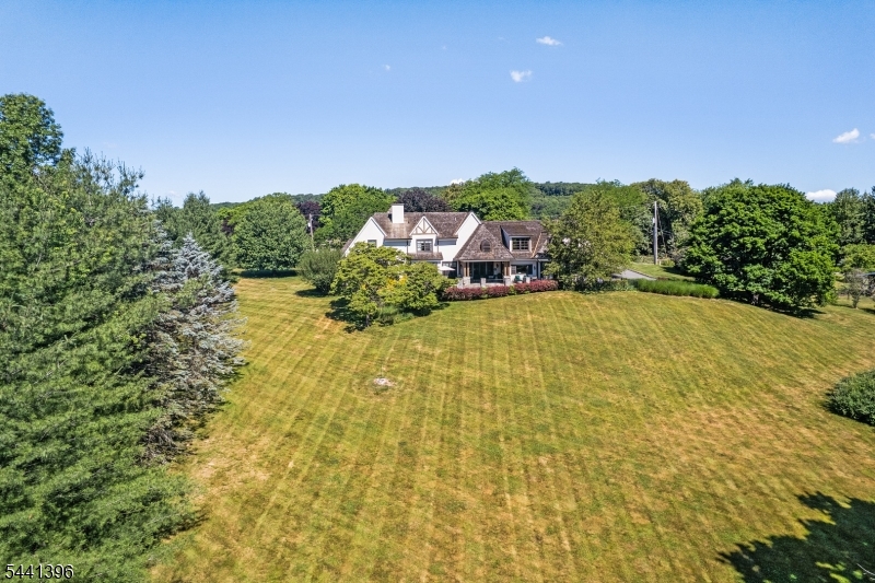 9 Pitney Dr