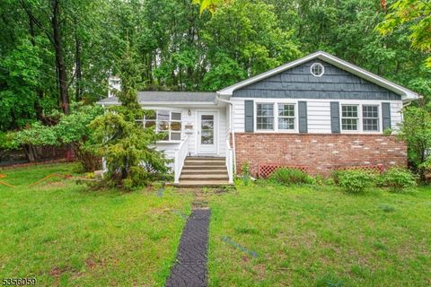 187 E Shore Trl Sparta Twp. NJ 07871