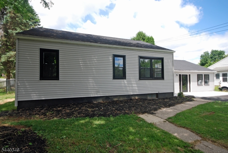 496 Franklin St