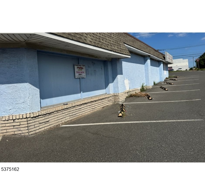 2535 Us Highway 22 Ctr