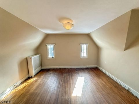 112 Oxford Pl Glen Rock Boro NJ 07452