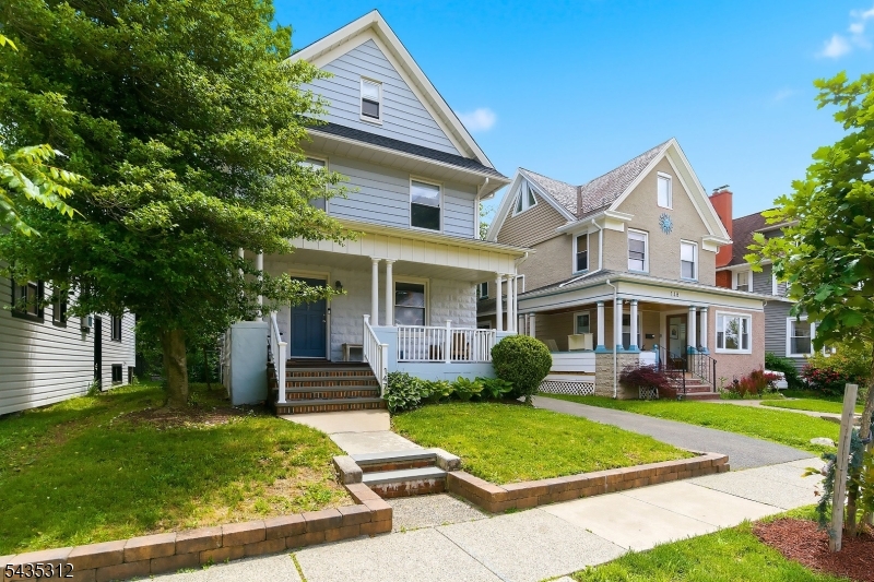 147 High St