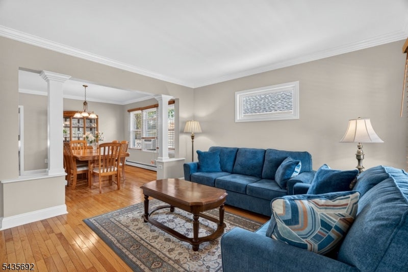 119 Kingston Ave