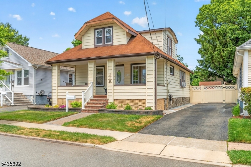 119 Kingston Ave