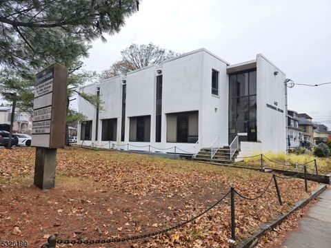 441-443 E Westfield Ave Roselle Park Boro NJ 07204