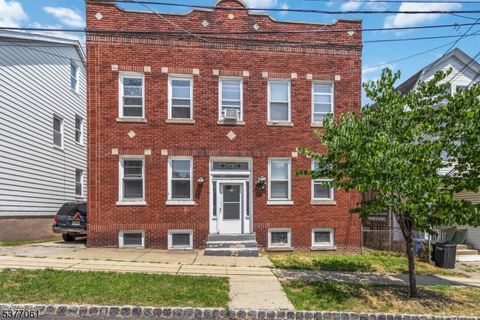 20 Monroe Pl Montclair Twp. NJ 07042