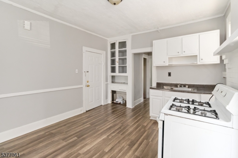 20 Monroe Pl
