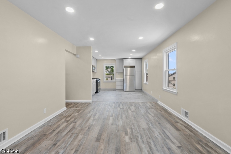 145 6Th St 2