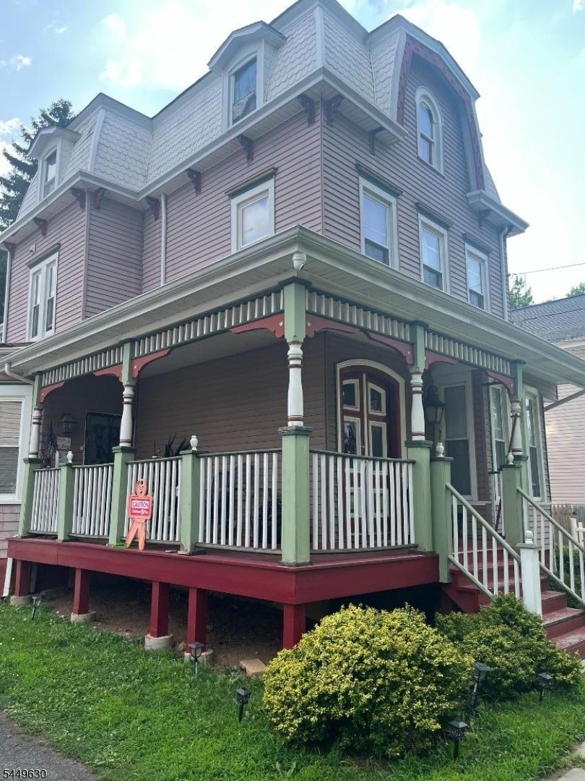 137 Westervelt Ave