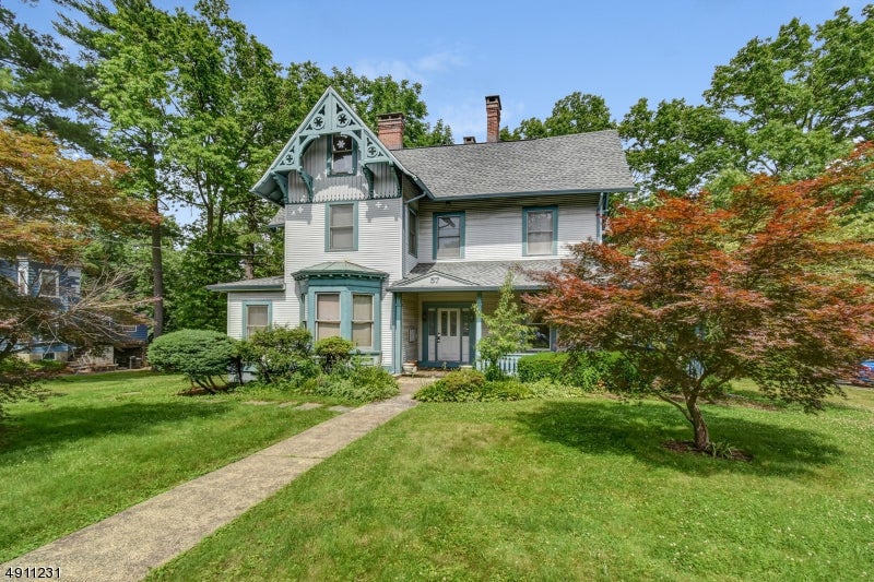 57 Park Ave, Unit B B