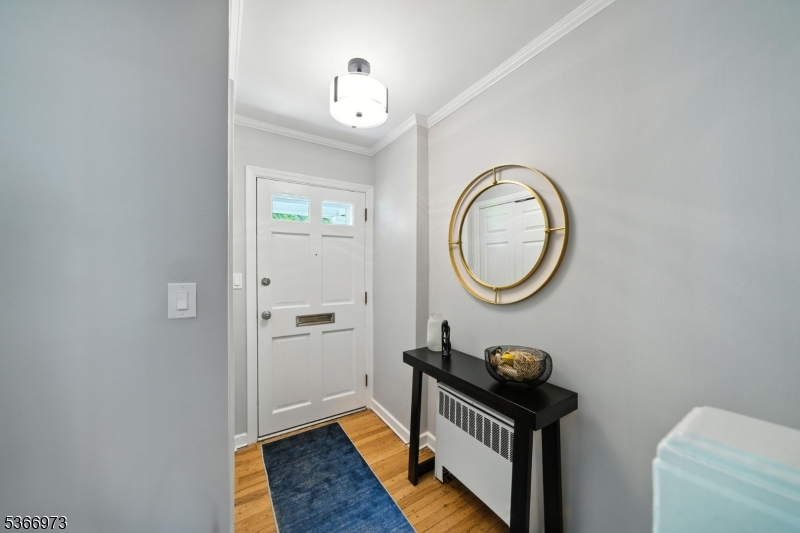 29 Troy Dr