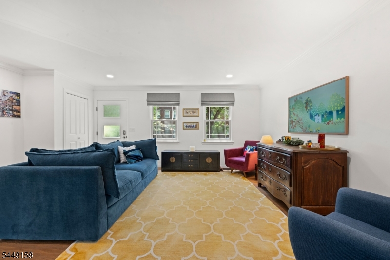 304 9Th St