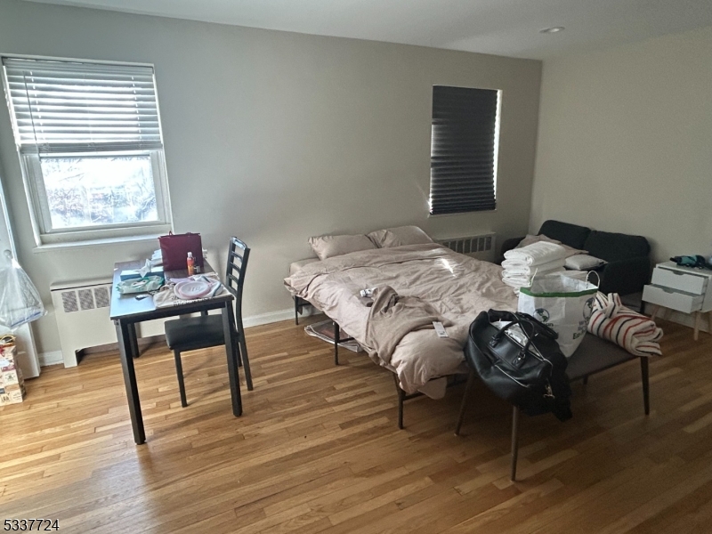 2329 Hudson Terrace C13
