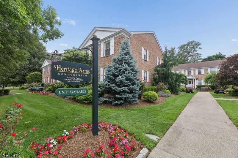 364 East Ridgewood Ave 3