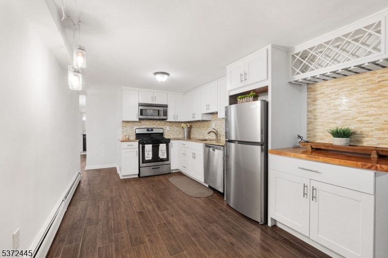 703 Park Ave 1