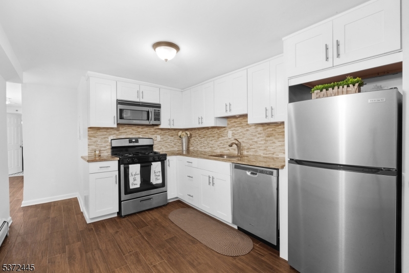 703 Park Ave 1