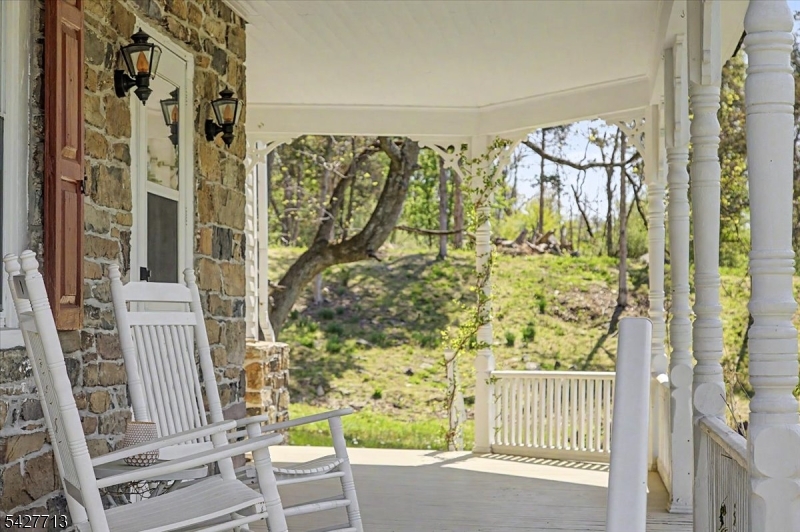 2308 Daniel Bray Hwy