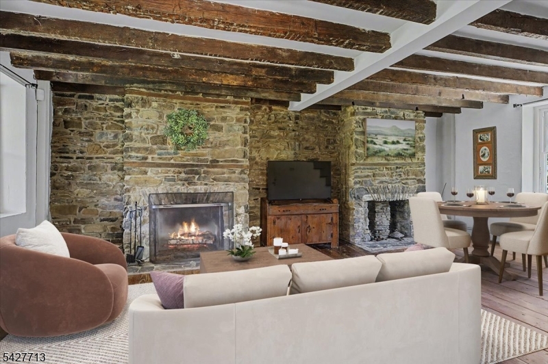 2308 Daniel Bray Hwy