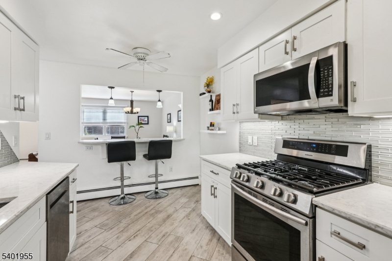 421 Bloomfield Ave C1