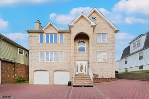 46 Bayliss St North Arlington Boro NJ 07031