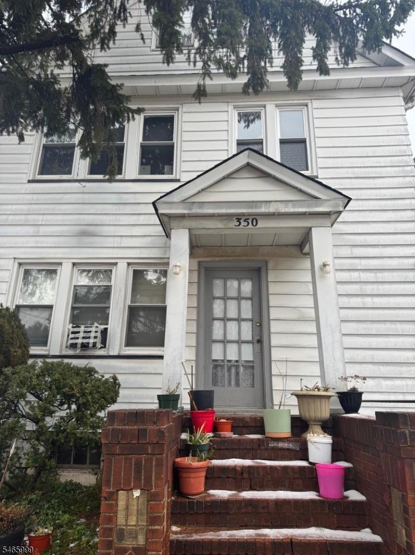 350 Williamson St