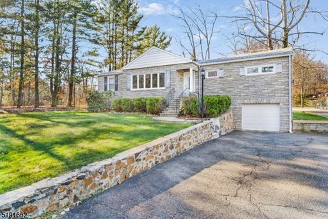 27 Hillcrest Road Warren Twp. NJ 07059
