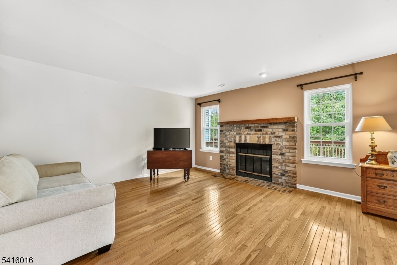 7 Munsee Trail