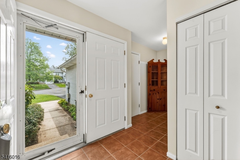 7 Munsee Trail
