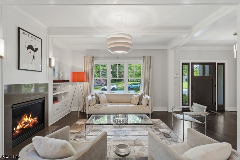 171 Tennyson Dr