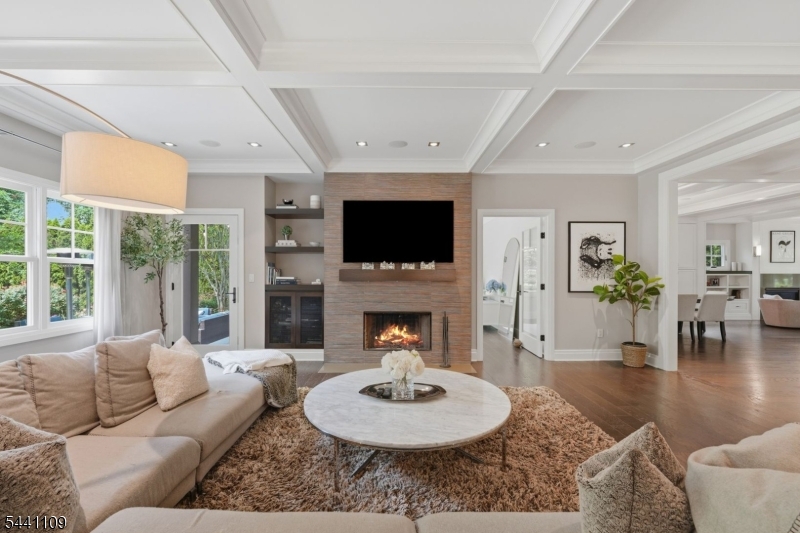 171 Tennyson Dr
