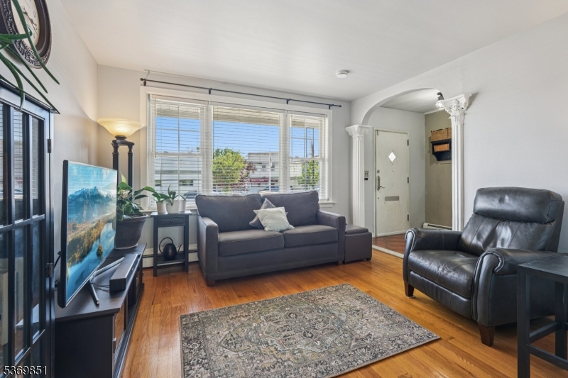 414 Hancock Pl