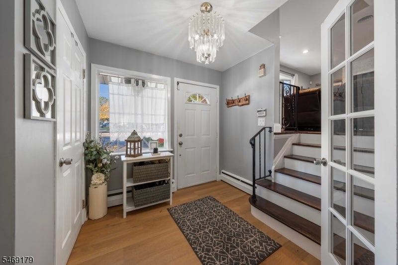 68 Carrie Ct