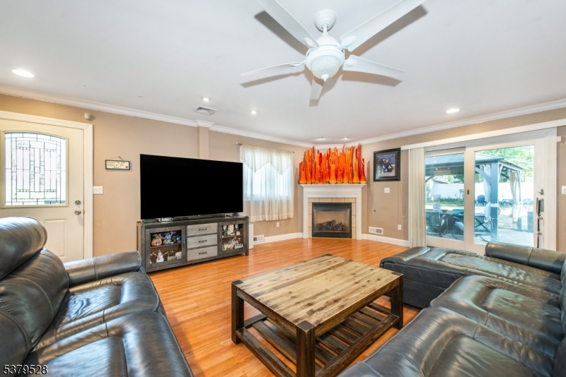 20 Pitman Pl