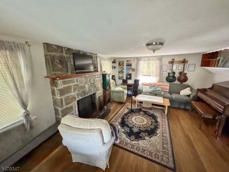 609 Milford Rd