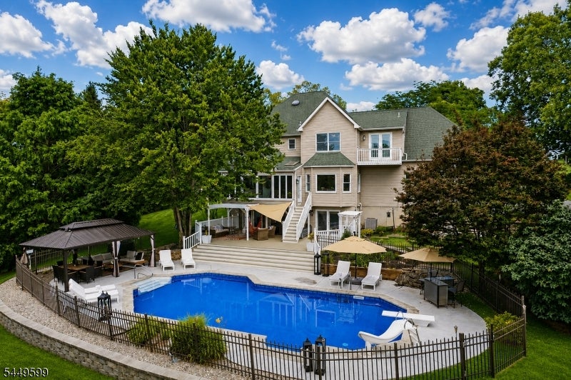309 Greens Ridge Rd