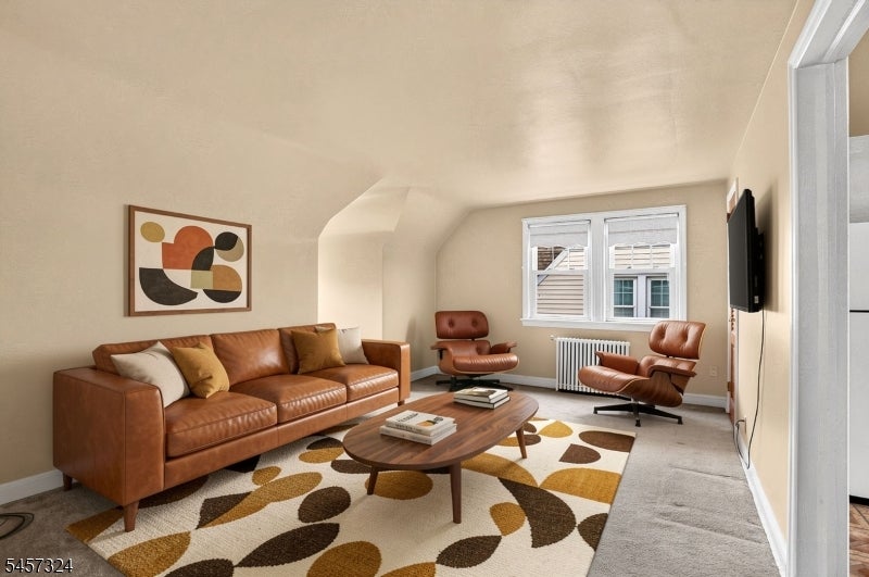 57 Bond Pl