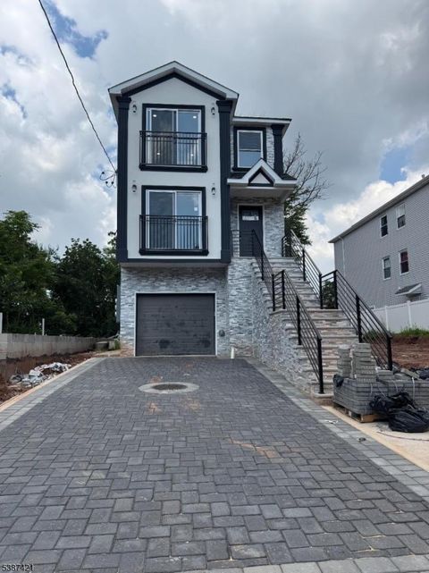 164 Jacques St Elizabeth City NJ 07201