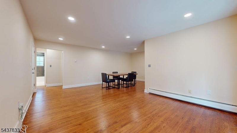 320 South St 18P P