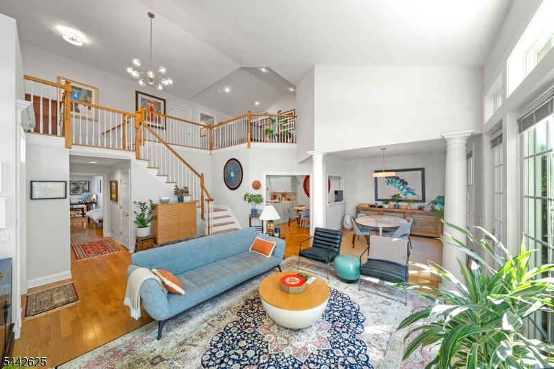 8 Hurlingham Club Road On