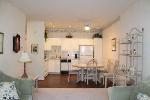 Photo of 2 Richmond Road #315, West Milford, NJ 07480 (MLS # 3991555)