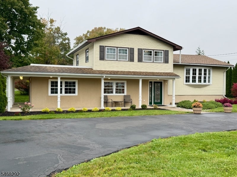 2148 Route 57