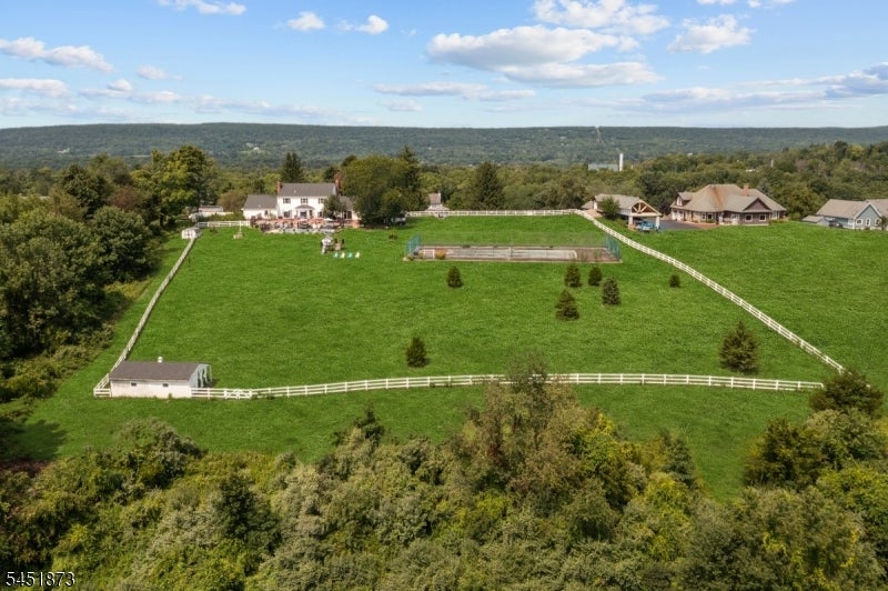 20 Mountain View Dr