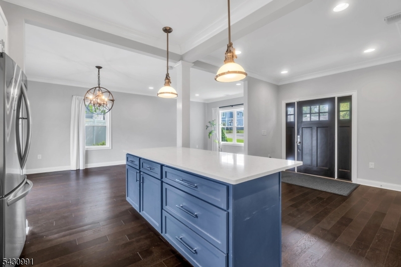 52 Clearmont Ave