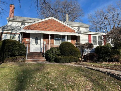 102 Scoles Ave Clifton City NJ 07012