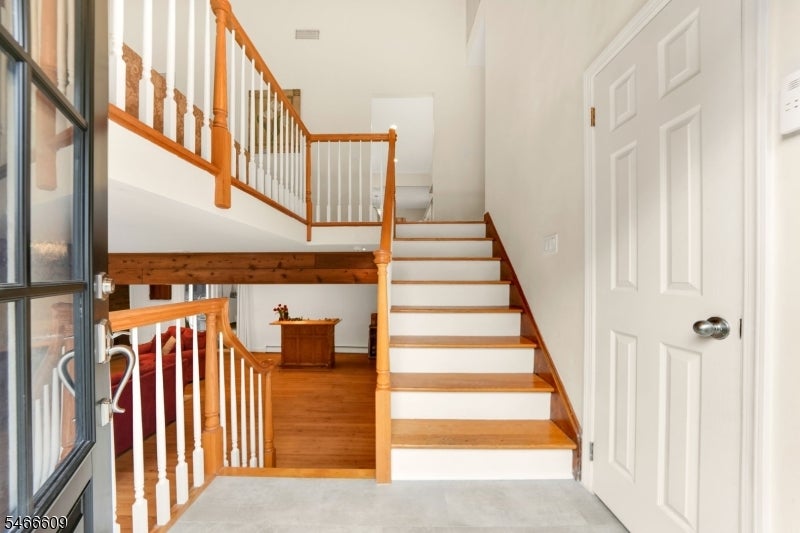 10 Edward Circle