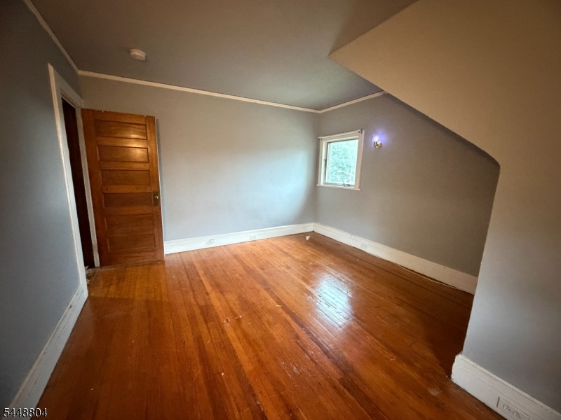 752 Valley Rd 3