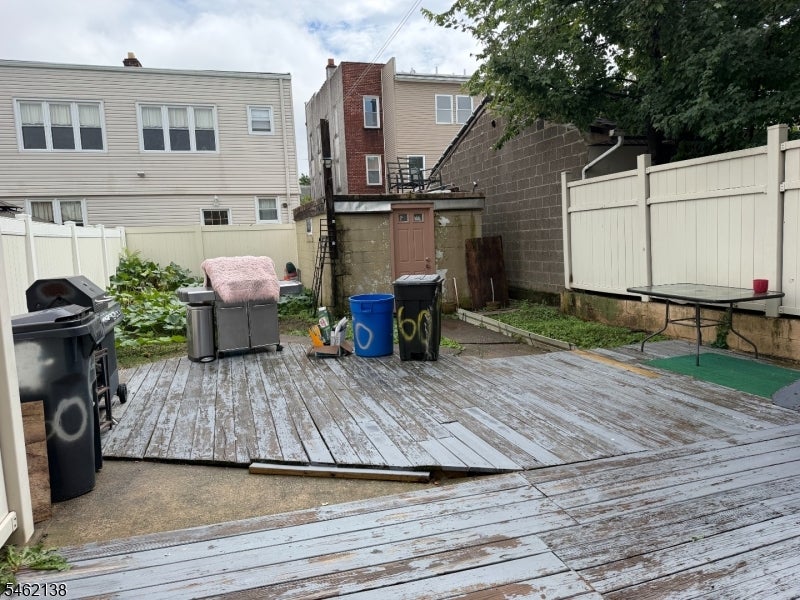 60 Naples Ave