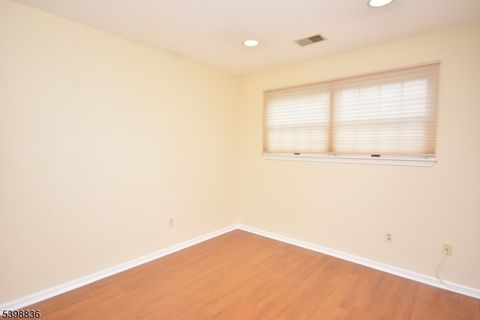 26 Smithfield Ct Bernards Twp. NJ 07920