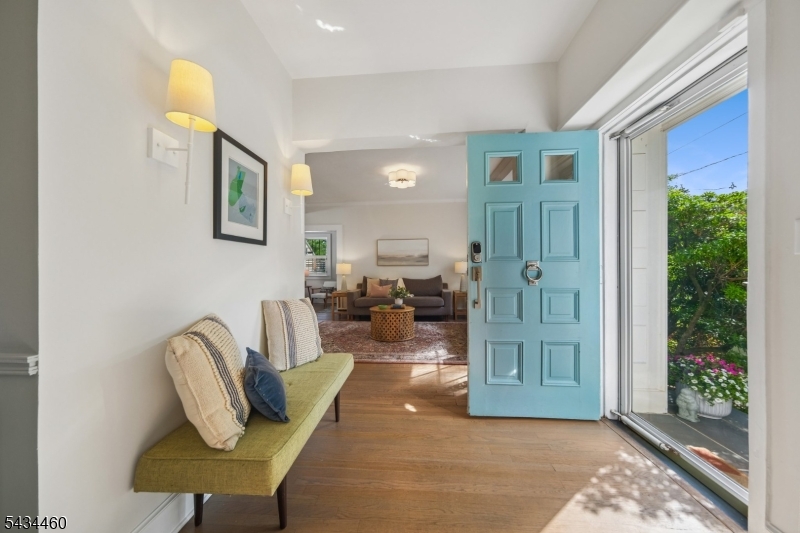 4 Kermit Rd