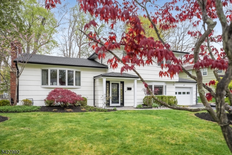 67 Woodbine Cir